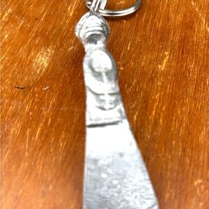 Peruvian base metal figurine Keychain by churoncalla